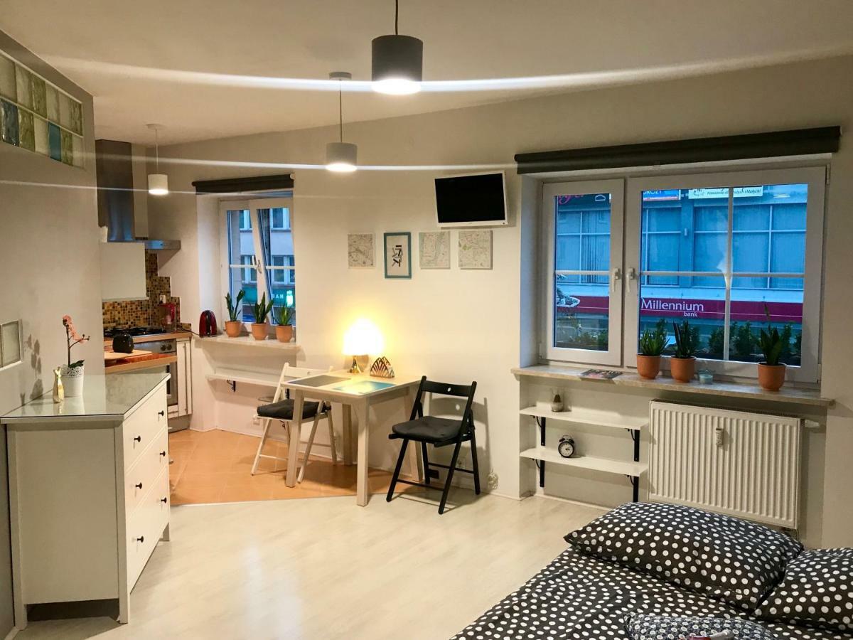 Apartament Centrum Зелёна-Гура Экстерьер фото